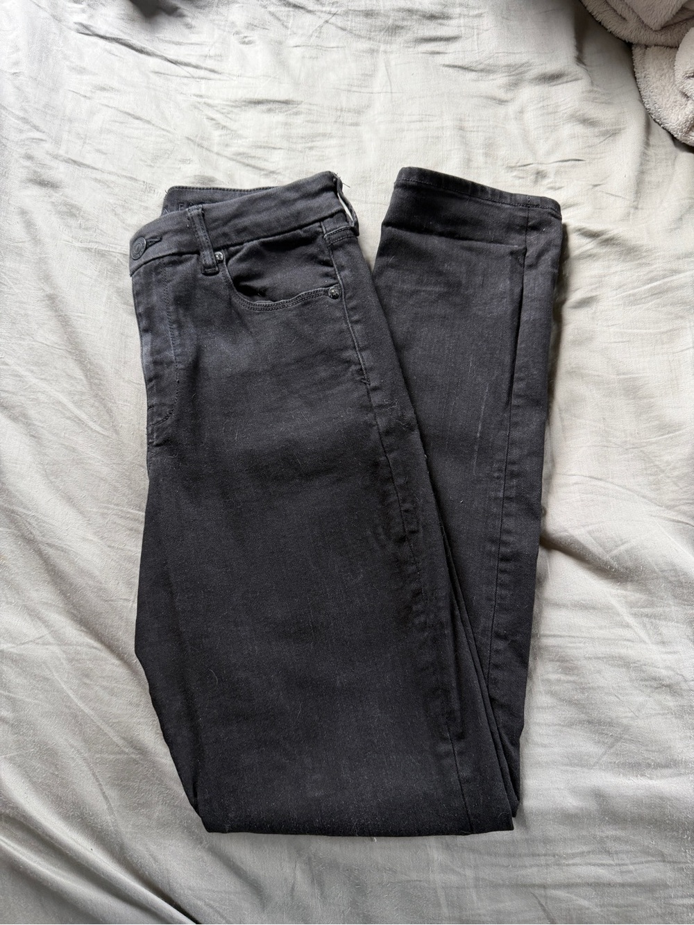 American Eagle Black Curvy High Rise Skinny Jeans